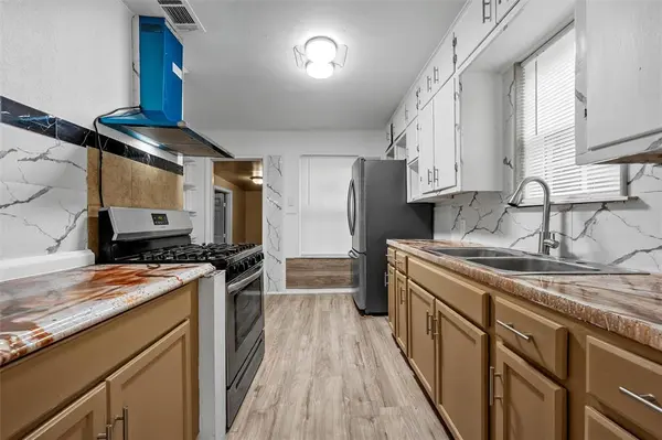 2012 N 39th Street, Waco, TX 76707