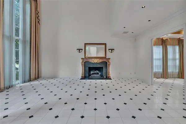 4733 Harley Avenue, Fort Worth, TX 76107