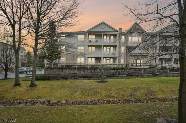 1209 Holly Ln #1209, Cedar Grove Twp., NJ 07009