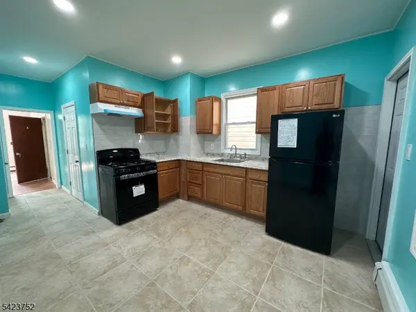 192 Edmund Ave, Paterson City, NJ 07502