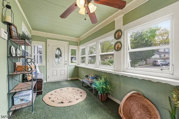 65 Carteret St, Bloomfield Twp., NJ 07003