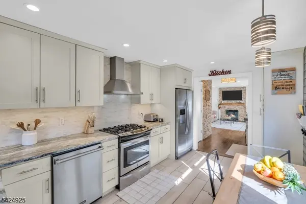 319 Myrtle Ave, Scotch Plains Twp., NJ 07076