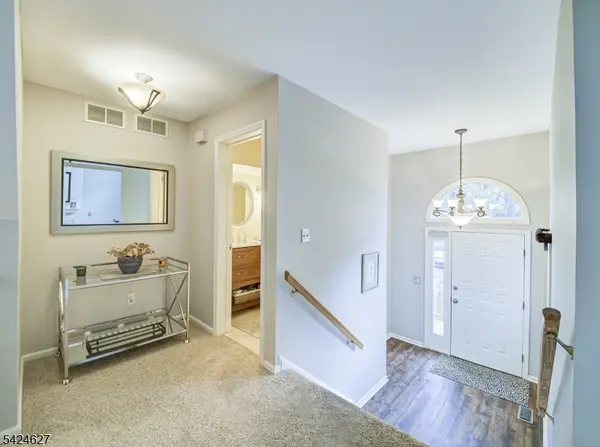 4 Erin Way, Lincoln Park Boro, NJ 07035