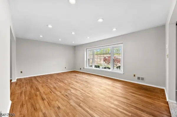 350 Parsippany Blvd, Parsippany-troy Hills Twp., NJ 07005