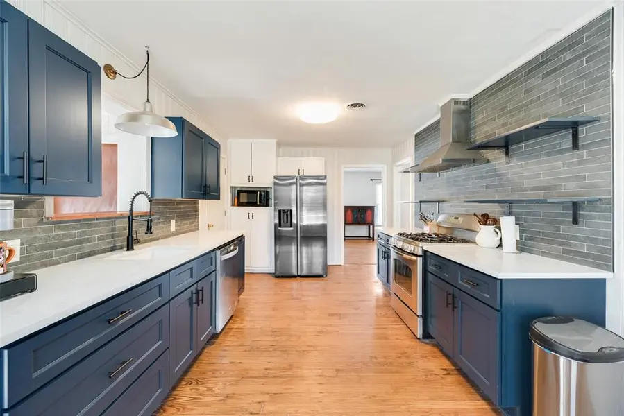 1610 Laurelwood Drive, Denton, TX 76209