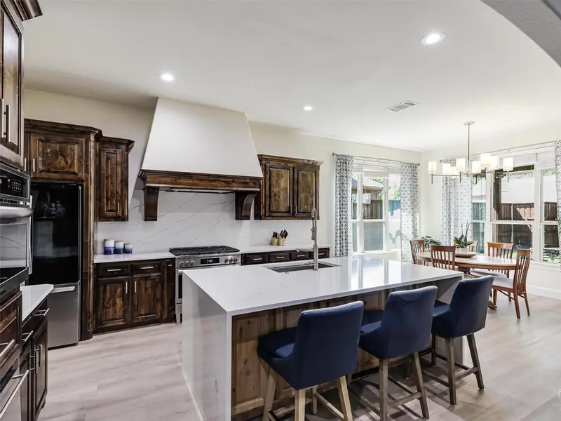 8841 Sutton Drive, Frisco, TX 75035