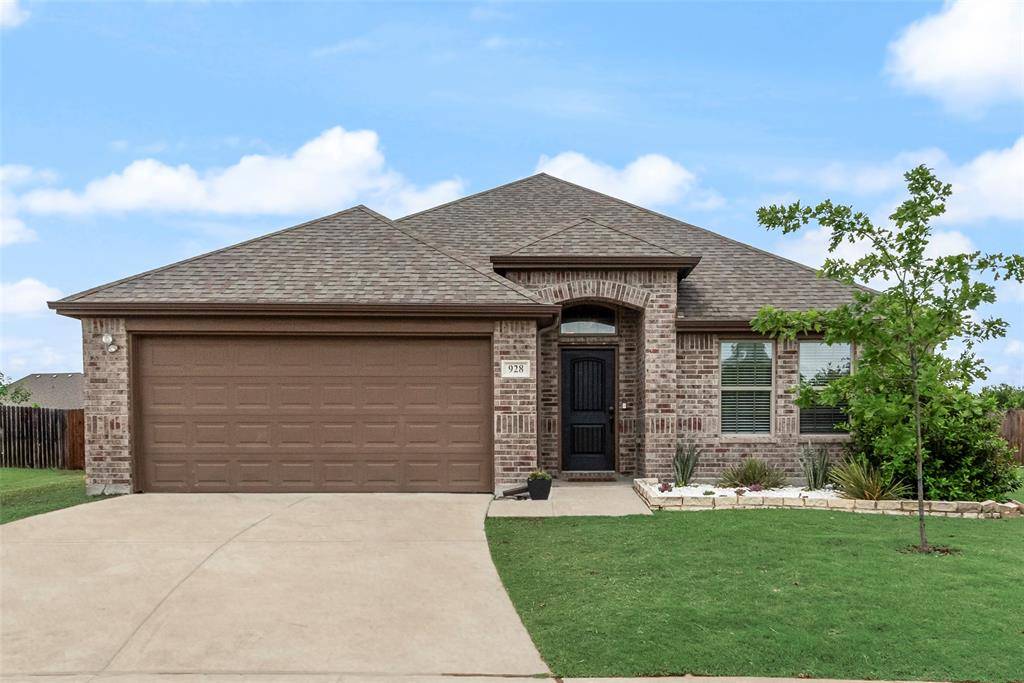 928 Mcgehee Court, Fate, TX 75087