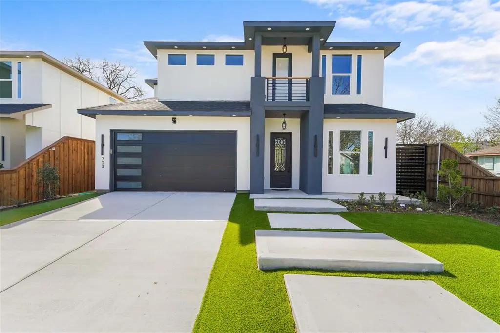 703 Buckalew Street, Dallas, TX 75208