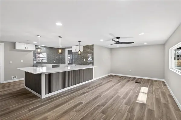 107 Lakewood Drive, Mabank, TX 75156