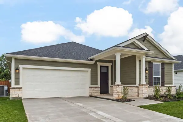 525 Marcus Lane, Crowley, TX 76036