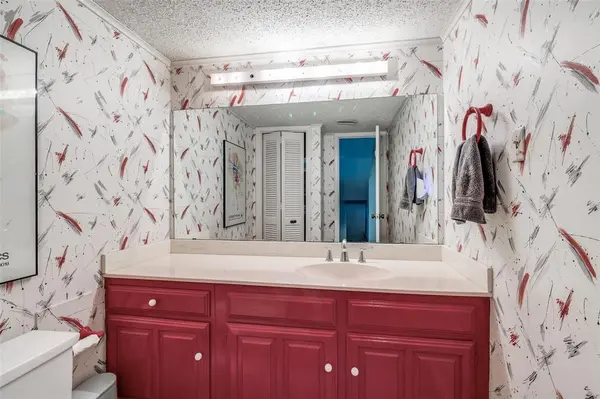 12219 Montego Plaza, Dallas, TX 75230