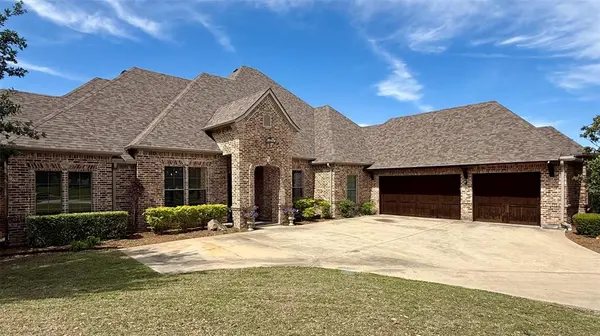 4 Raven Circle, Heath, TX 75032