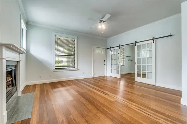 6324 goliad, Dallas, TX 75214