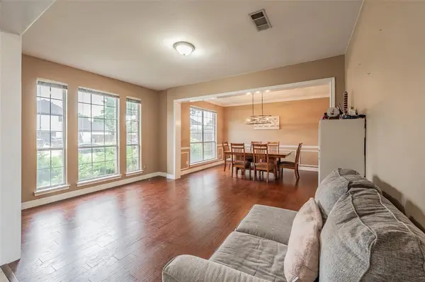 275 Meadowside Drive, Keller, TX 76248