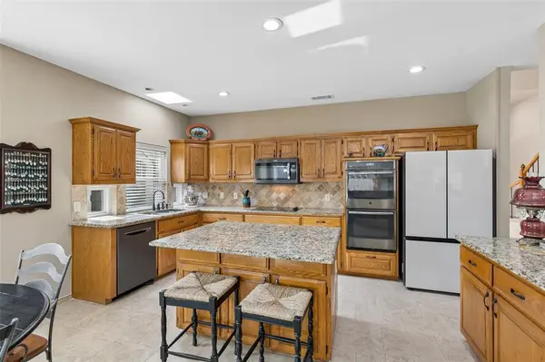 1101 Brookview Drive, Allen, TX 75002