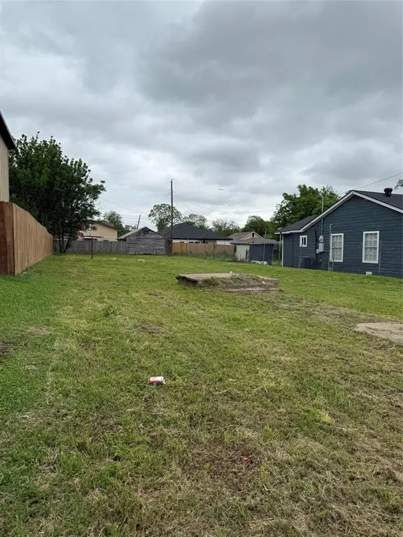 1423 Hendricks Avenue, Dallas, TX 75216