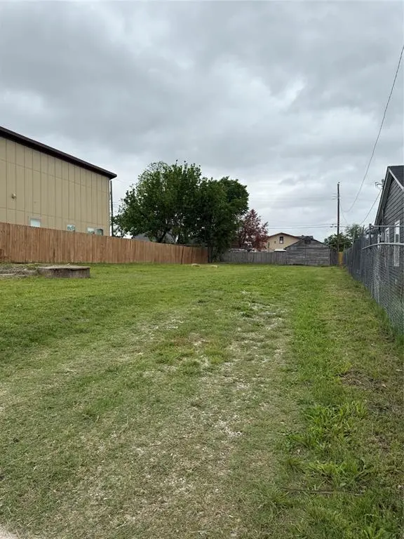 1423 Hendricks Avenue, Dallas, TX 75216