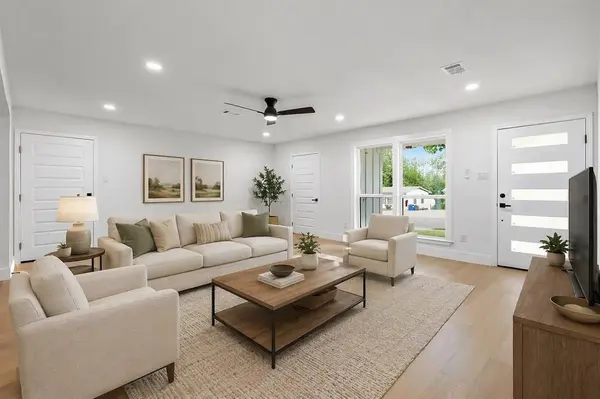 2528 Springvale Drive, Farmers Branch, TX 75234