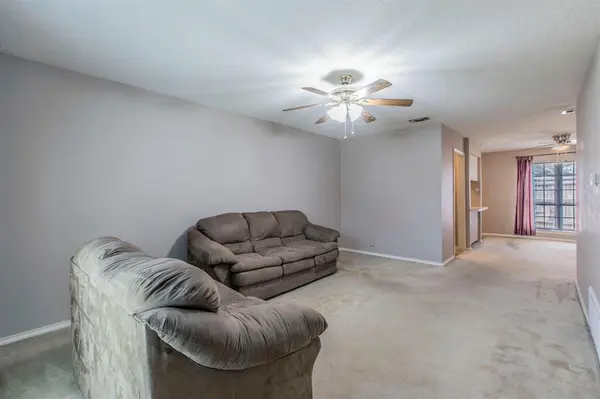 5118 Lake Shore Drive, Waco, TX 76710