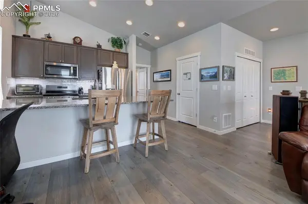 7303 Rosa Belle HTS, Colorado Springs, CO 80922