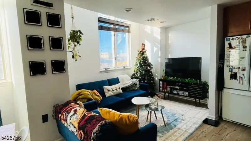 308-310 Passaic Ave #205, Harrison Town, NJ 07029