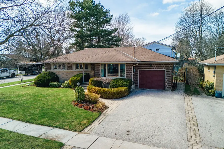 10 Tobey AVE, Guelph, ON N1E 1Y6