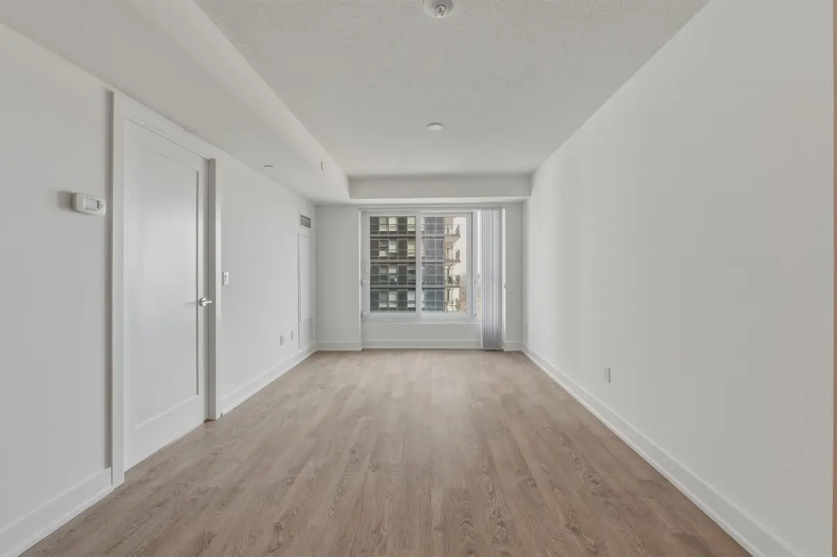 7 Mabelle AVE #2806, Toronto W08, ON M5T 0C9