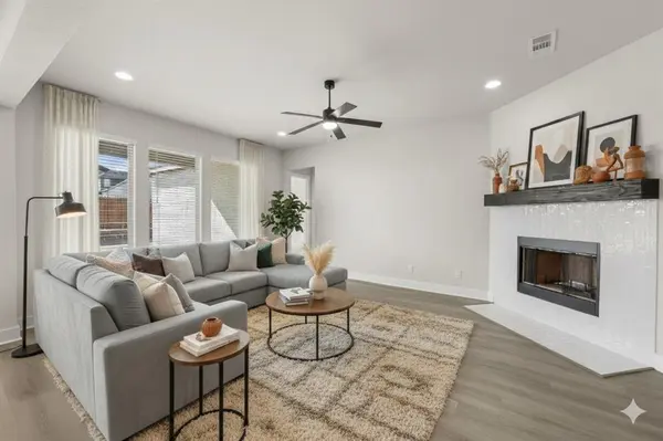 490 Red Maple Road, Waxahachie, TX 75165