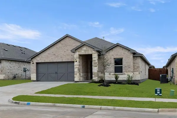 1903 Seminole Drive, Cleburne, TX 76033