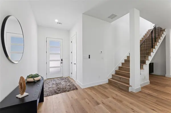 2828 Rochester Street, Dallas, TX 75215