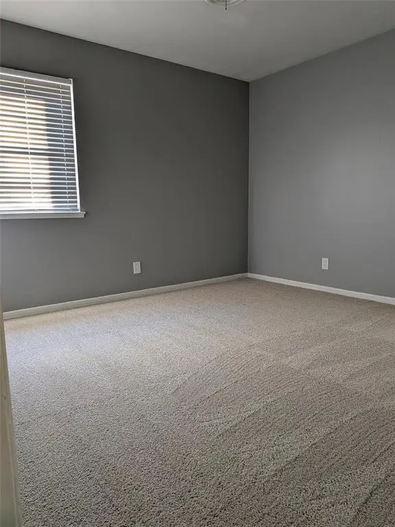 610 Northside Avenue, Lewisville, TX 75057