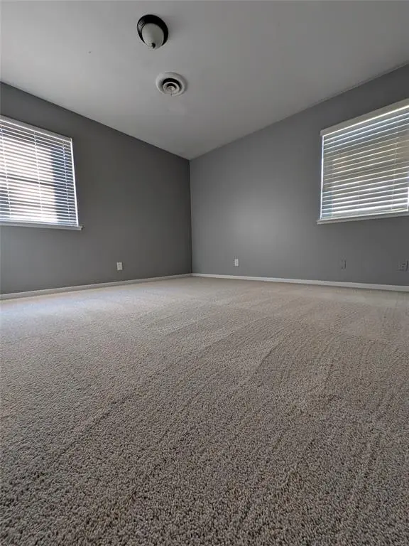 610 Northside Avenue, Lewisville, TX 75057