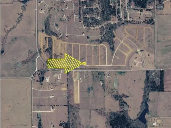 100 Great Waters Drive, Gordonville, TX 76245