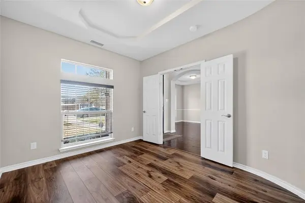 1344 Elise Street, Cedar Hill, TX 75104