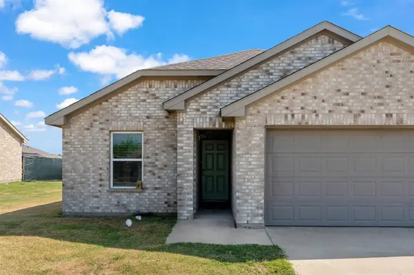 2417 Abigail Lane, Mabank, TX 75147