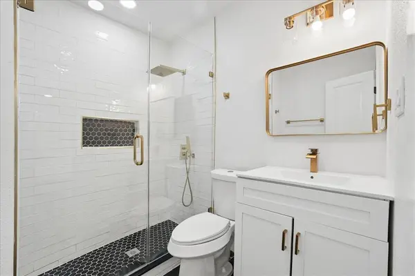 1203 W Avenue F, Garland, TX 75040