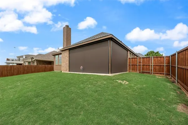 2112 Benjamin Creek Drive, Little Elm, TX 75068