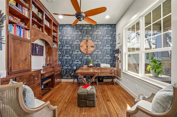 907 Cherry Street, Graham, TX 76450