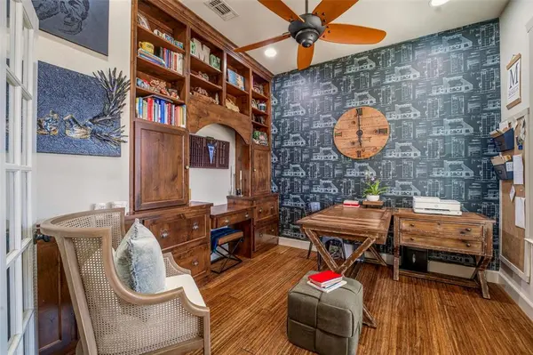 907 Cherry Street, Graham, TX 76450