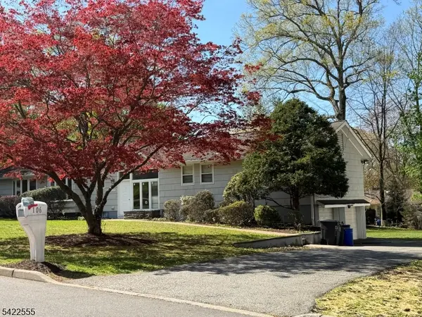 106 Dogwood Dr, Oakland Boro, NJ 07436