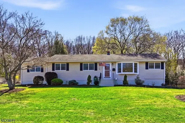 165 Page Dr, Oakland Boro, NJ 07436