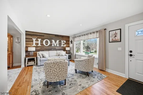 165 Page Dr, Oakland Boro, NJ 07436