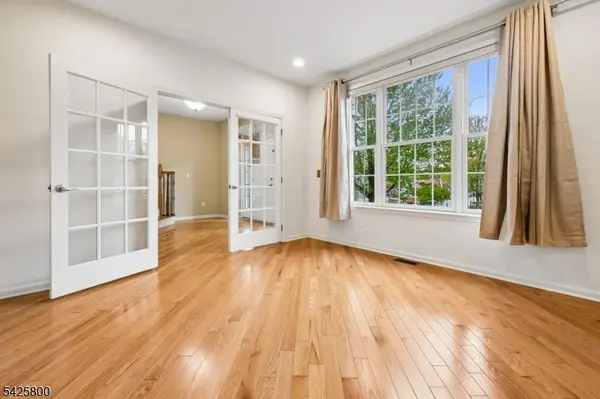 20 Gable Walk #20, Livingston Twp., NJ 07039