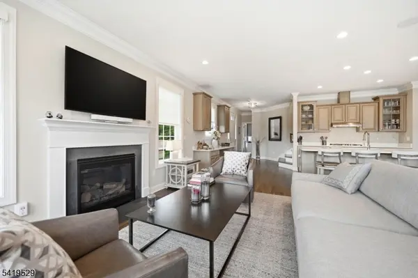 11 Lee Dr, Morris Twp., NJ 07960