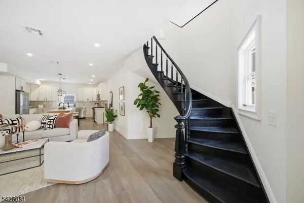 28 Irving St #B, Montclair Twp., NJ 07042