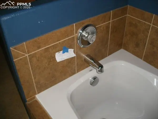 5125 Goldking RD, Pueblo, CO 81008