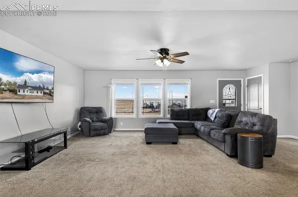 736 Indiana AVE, Limon, CO 80828