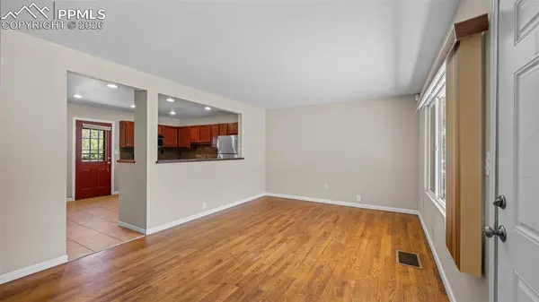 1050 Florence AVE, Colorado Springs, CO 80905