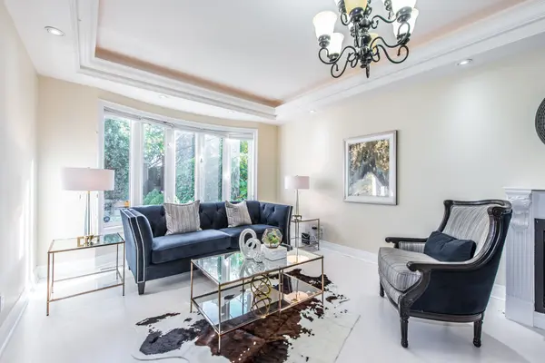 242 Empress AVE, Toronto C14, ON M2N 3T9