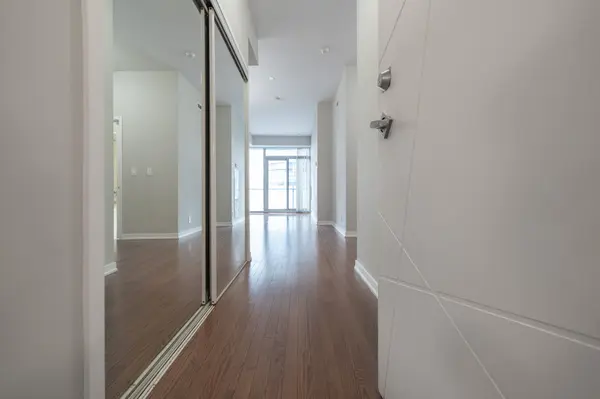 12 York ST #3109, Toronto C01, ON M5J 0A9